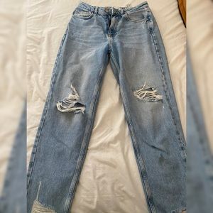 Zara ripped light jeans. Wore once. Like new!